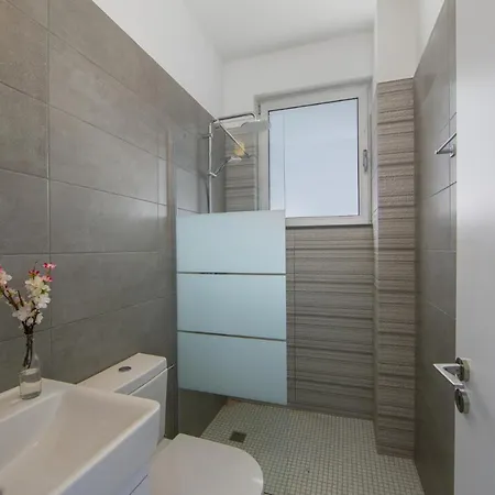 You And Your Family Will Love This 5 Star Villa, 1538 * Πρωταράς
